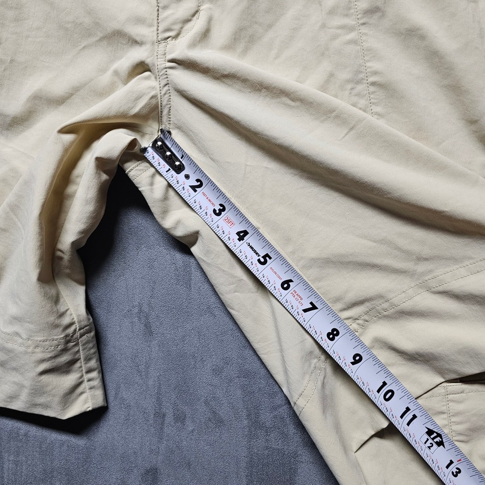 Patagonia Womens Tan Hiking Shorts Size 14 Nylon Blend Active Outdoor Travel - Picture 6 of 10